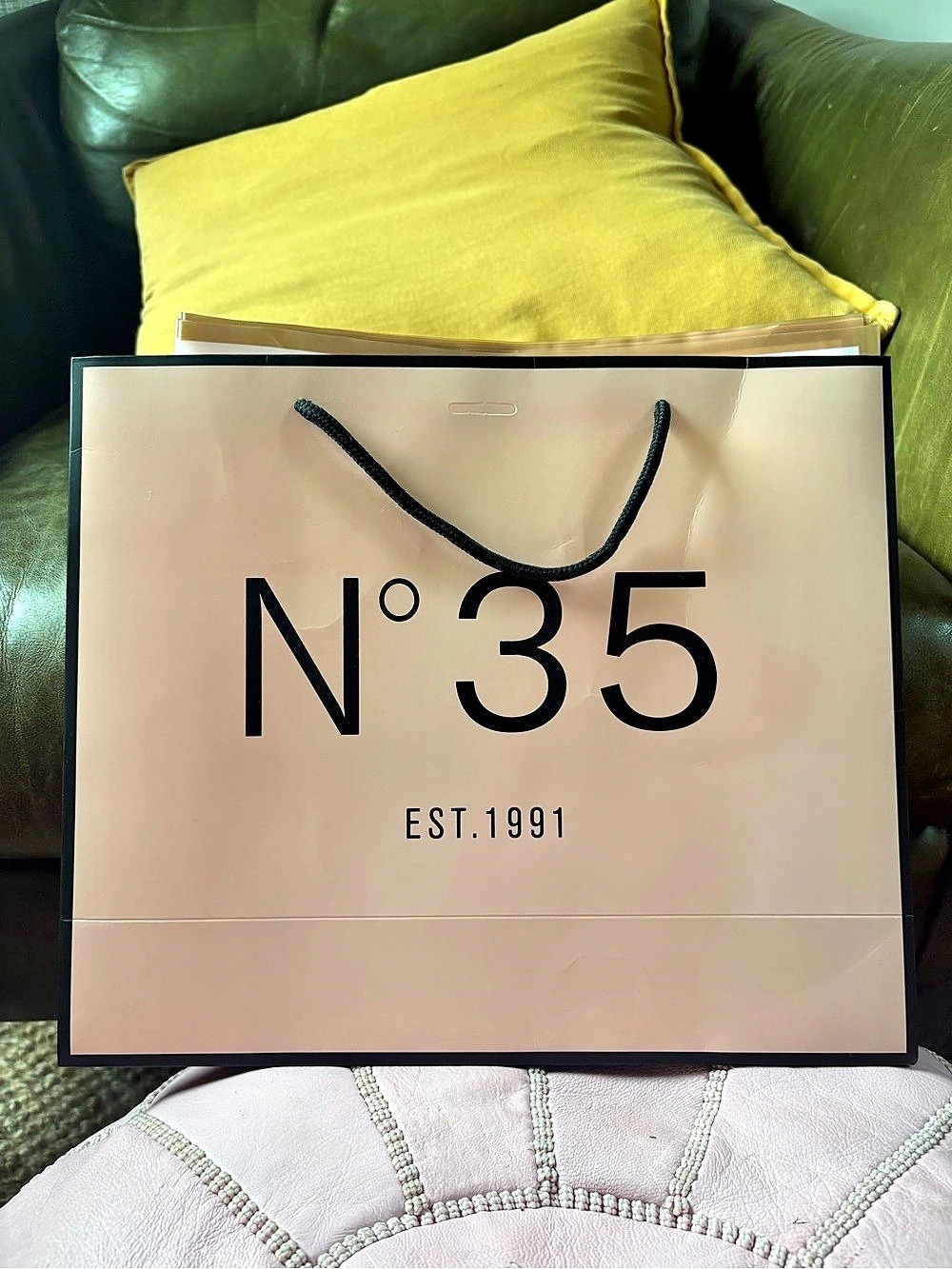 N°35 Paper Gift Bag in Pink